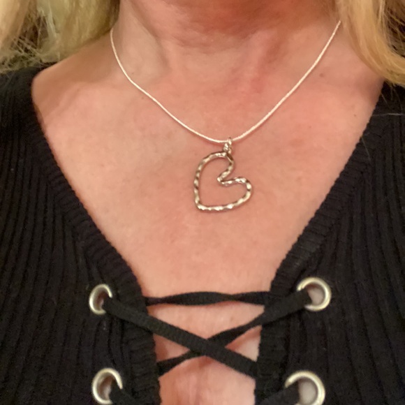 Custom Valentines Gift Heart Necklace - Picture 8 of 16